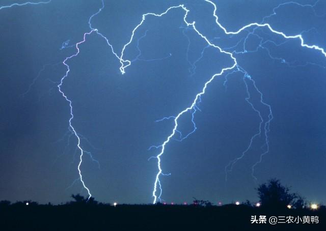 哥本哈根天氣九月上旬天氣_重陽節下雨有什麼說法_雪天打雷的預兆