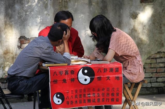 點痣要算命嗎_人最好不要算命_夢見抽簽算命要離婚