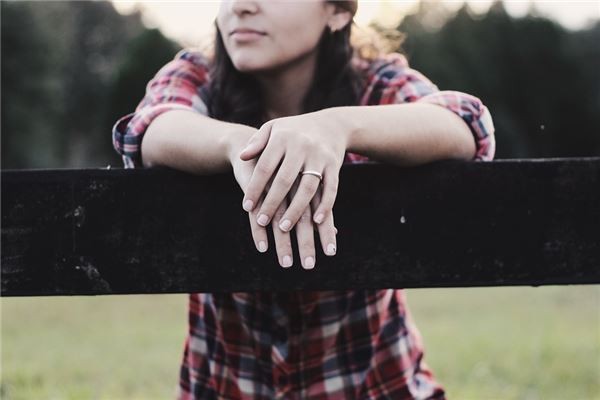 怎麼看女人手相解婚姻線圖解？