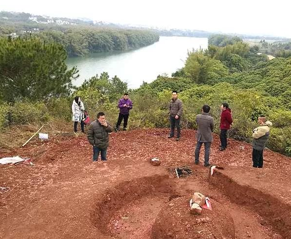 墓地禁忌風水民間講究_民間十大墓地風水禁忌_墓地風水十大禁忌